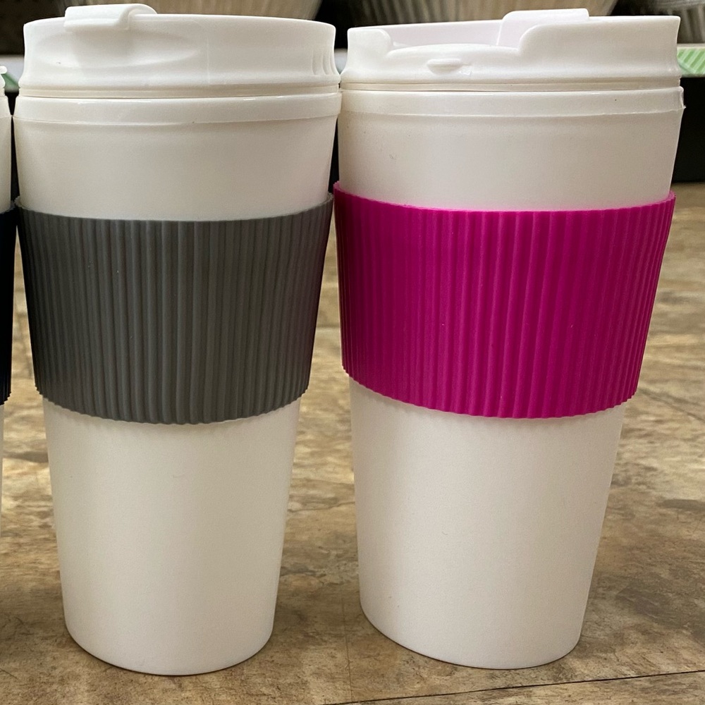 Reusable Travel Mug Hot Cold Non Slip Grip Screw Lid Flip Open Cap Prevents Leak